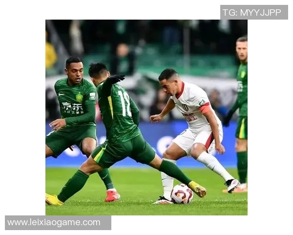 成都足球队在世锦赛积分榜上以72分稳居第一名展现强劲实力